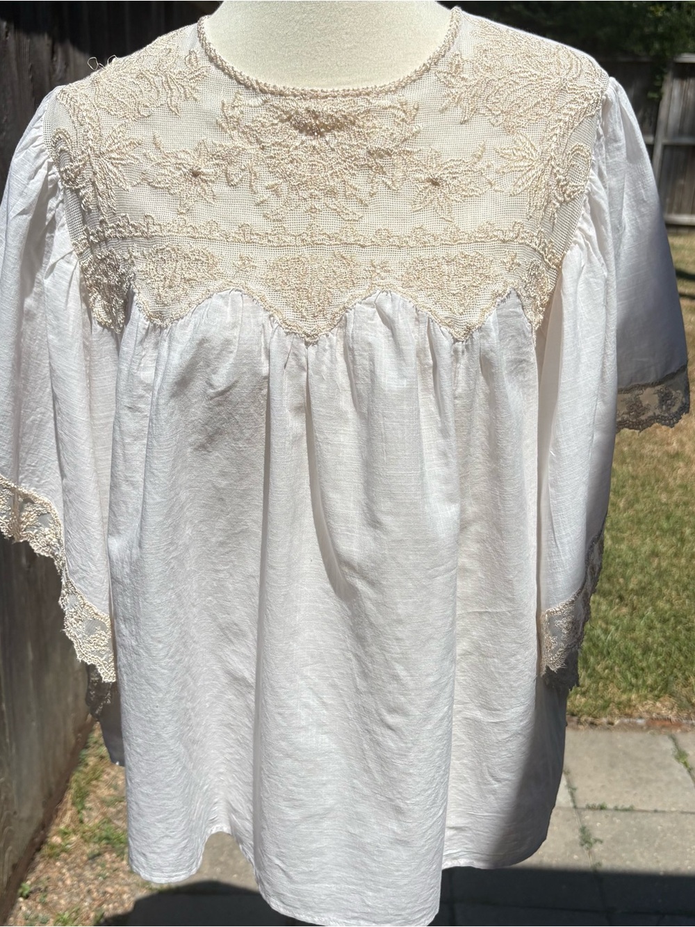H&M Cream Lace Yoke White cotton Blouse